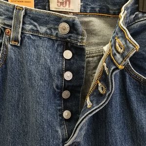 Levi's 501 34x32 button fly jeans NWT